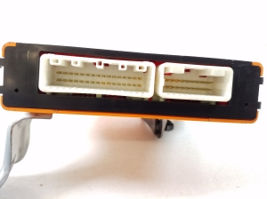 LEXUS GS (2005–2011) Light control module 8994030120 - 2