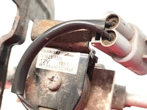 Kia Soul (2019–2026) Klimaschlauch Ventil T416231350 - 2