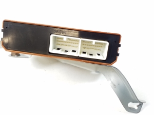 LEXUS RX (2003–2009) Control unit 8865048151 - 3