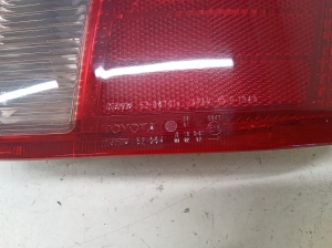 TOYOTA Yaris (1999–2005) Eckleuchte hinten 8155052130 - 4