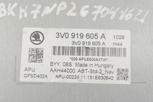 Skoda Superb (2015–2026) Screen 3V0919605A - 2