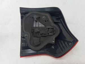 TOYOTA Corolla (2001–2007) Eckleuchte hinten 8156113570 - 4