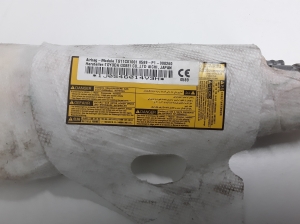 TOYOTA Yaris (2011–2020) Front seat airbag 739100D062 - 2