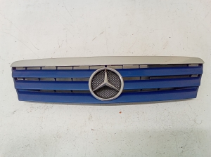 Kühlergrill - A1688800083