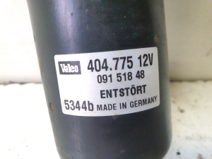 VOLVO S60 I (2000–2009) Scheibenwischermotor vorne 40477512V - 5