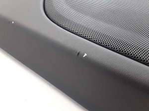  Upholstery of rear side doors 