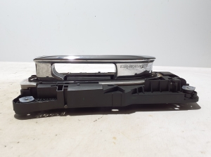 Mercedes Benz EQS 297 (2021–2026) Front door external opening handle and its details - 3