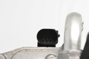 AUDI A4 B8 (2007–2016) EGR-klapp 04L131501N - 3