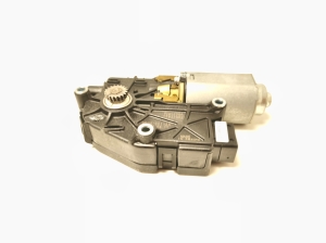 Citroen DS5 (2011–2019) Sunroof motor WR09C01AA - 2