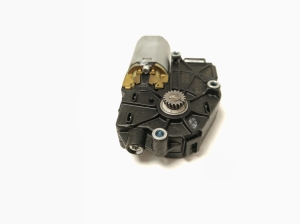 Citroen DS5 (2011–2019) Sunroof motor WR09C01AA - 3