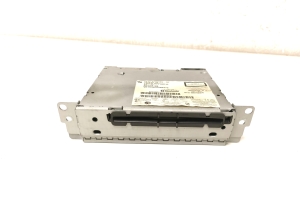   Radio (head unit)  - 9290989 