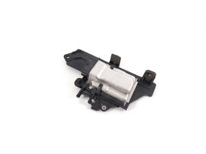   Motora vadības bloks  - LJ9812B684AE 