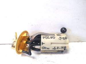 VOLVO S60 I (2000–2009) Kütusepump paagis 8621966 - 5