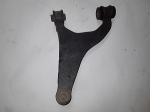 Rear control arm - 20252SG011