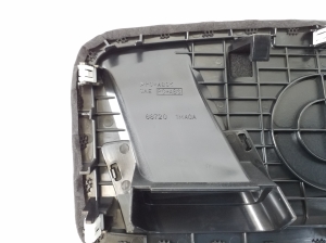 Infiniti M35/45 Y51 (2011–2026) Lautsprecherabdeckung 687201MA0A - 2