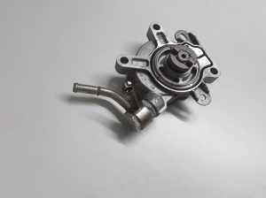 Mazda 3 (2013–2018) Vacuum pump PE018G00 - 3
