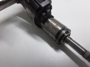 Mazda 3 (2013–2018) High-pressure fuel rail and its parts PE0113150 - 2