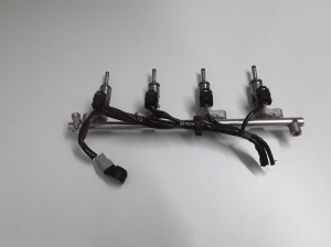 Common Rail Kraftstoffleitung und ihre Bauteile - PE0113150