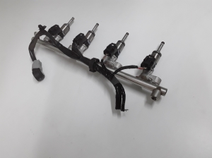 Mazda 3 (2013–2018) High-pressure fuel rail and its parts PE0113150 - 4