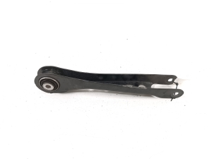 Ford Mustang Mach-E Mach-E (2020–2026) Tagasilla varras LJ9C5B928AB - 3