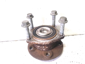 VOLVO S60 I (2000–2009) Rear wheel hub - 3