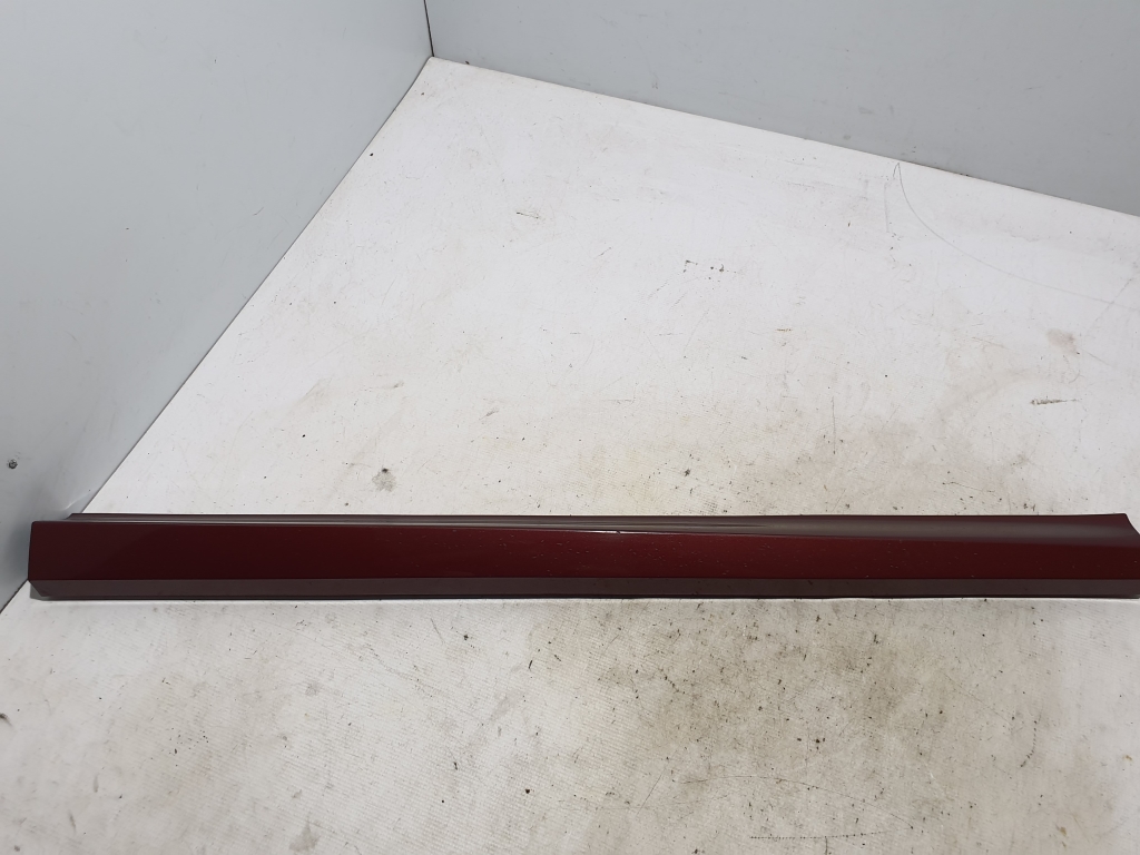 BMW X3 G01 (2017–2026) Front door molding 8094304 BMW X3 G01 (2017–2026) Front door molding 8094304