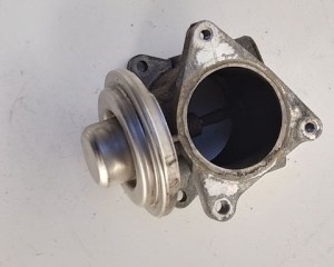 AUDI A3 8P (2003–2012) Vanne EGR 038131501S - 3