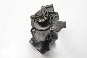 AUDI A4 B8 (2007–2016) Water pump 06J121026P - 2