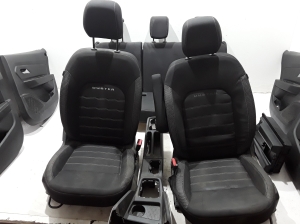 Dacia Duster (2017–2024) Salong ja selle osad - 4