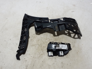 Aizmugurējā bampera kronšteins - A2538858402