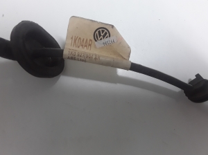 Skoda Superb (2015–2026) Rear ABS sensor 1K0927904AR - 3