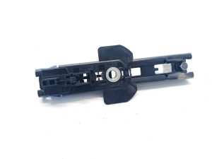 VOLVO V60 (2018–2026) Seat belt height adjuster 8632605 - 3