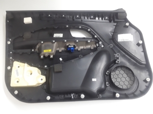 Kia Rio (2011–2017) Priekšējo durvju apšuvums 823021W020HU - 4