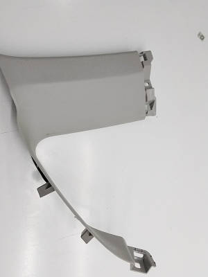 Subaru Forester SK (2018–2026) Tagumise toe sisekujundus B0001A7C - 2