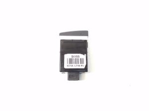 Hyundai i20 (2008–2014) Headlight leveling switch 937001J750 - 3
