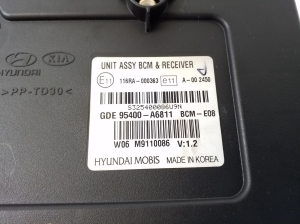 Hyundai i30 (2011–2017) Module de confort 95400A6811 - 4