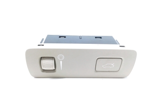   Trunk opening switch  - 31481439 