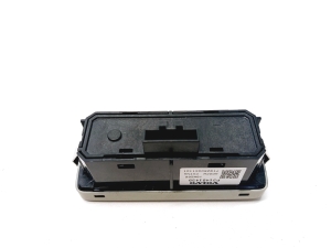 VOLVO V60 (2018–2026) Trunk opening switch 31481439 - 4