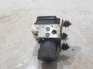 AUDI A7 (2010–2018) ABS unit 4G0614517AC - 2