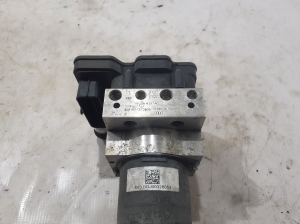 AUDI A7 (2010–2018) ABS unit 4G0614517AC - 4