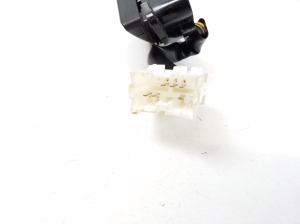 Hyundai ix55 (2008–2013) Front seat control switch 932503J000 - 3