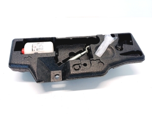   Trunk tool tray and its parts  - 31471271 