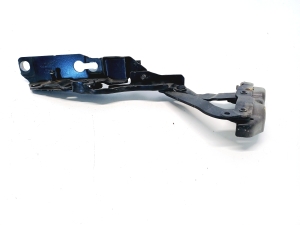 VOLVO V60 (2018–2026) Hood hinge 32277086 - 2