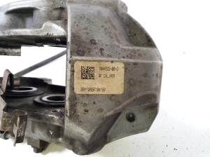 Tesla Model 3 3 (2016–2024) Front brake caliper 104462200D - 2