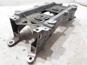 Ford Mustang Mach-E Mach-E (2020–2026) Tagasild ja selle osad LJ986F065AD - 3