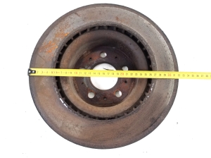 Tesla Model 3 3 (2016–2024) Eesmine piduriketas 1044611-00-D - 2