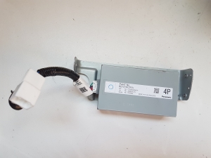   Steuergerät  - 82131XC01A 