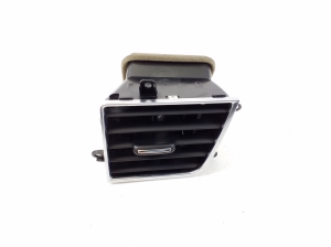 Dashboard air vent grilles - 4H2820952