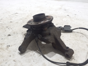 Opel Vivaro B (2014–2019) Front wheel hub 400155466R - 2