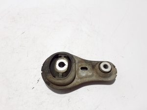  Engine mount  - 112388746R 